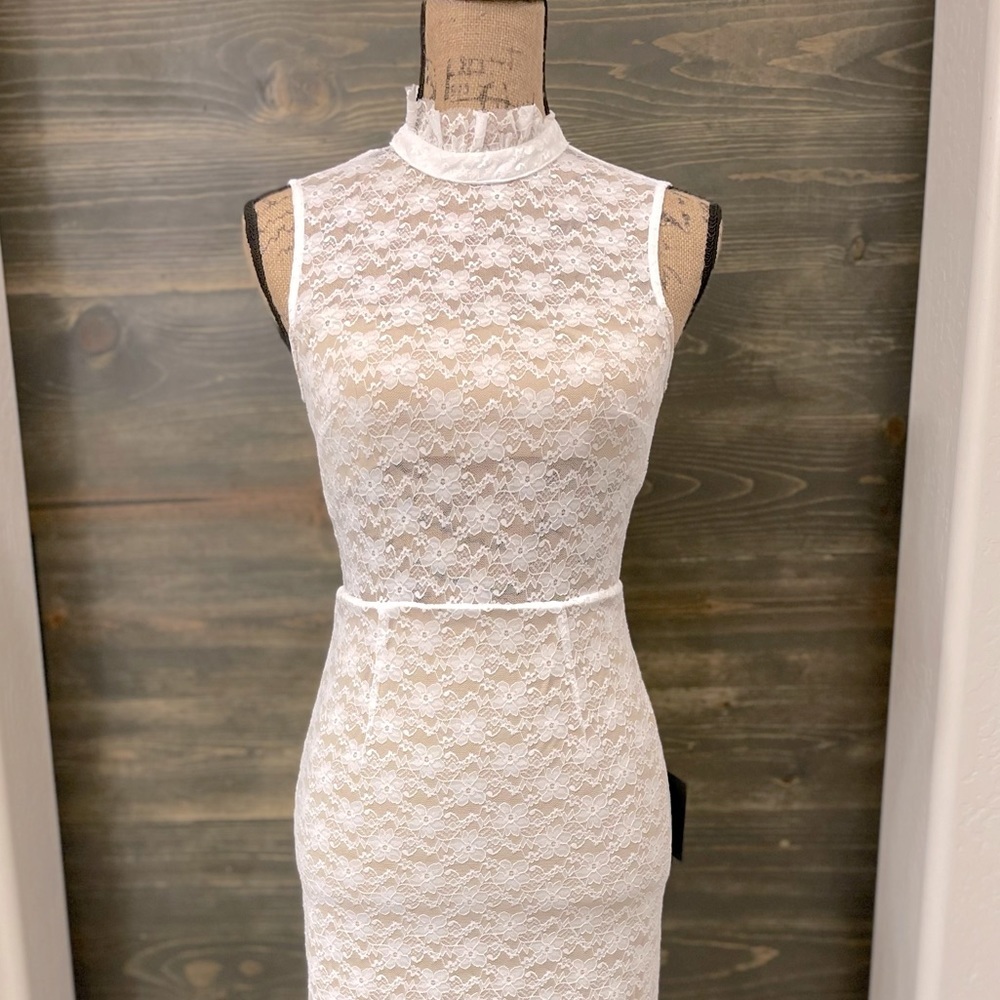 NEW Lulus Visions of Love White Lace Mock Neck Midi Dress NWT Size XS
